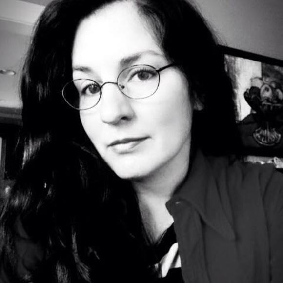 Meet your Posher, Mel - Picture 1 of 1